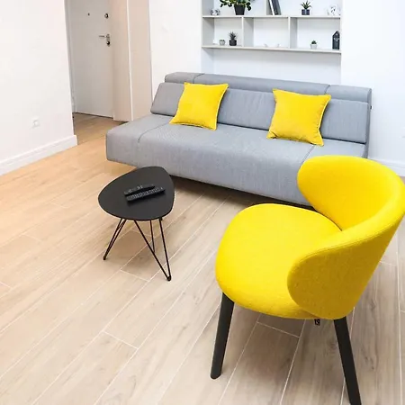 Daire Hajduk & St. Joseph